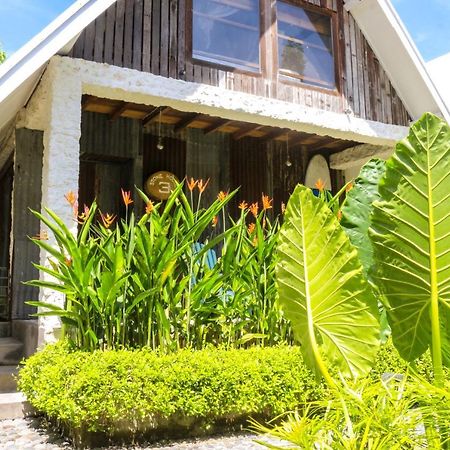 Chanteak Bali - Stone House 3 Jimbaran Екстериор снимка