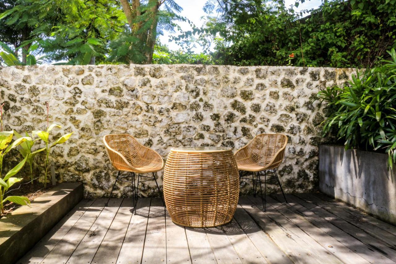Chanteak Bali - Stone House 3 Jimbaran Екстериор снимка