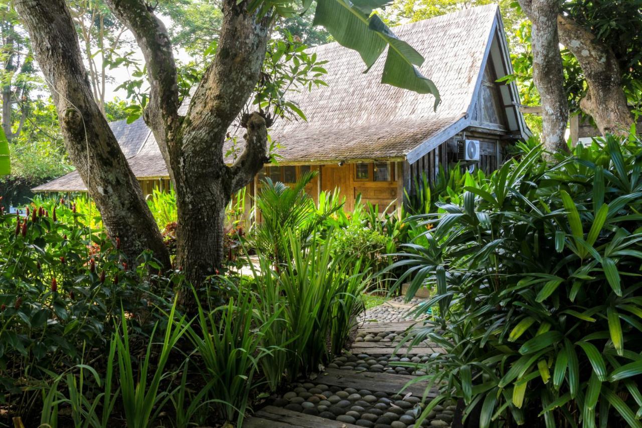 Chanteak Bali - Stone House 3 Jimbaran Екстериор снимка